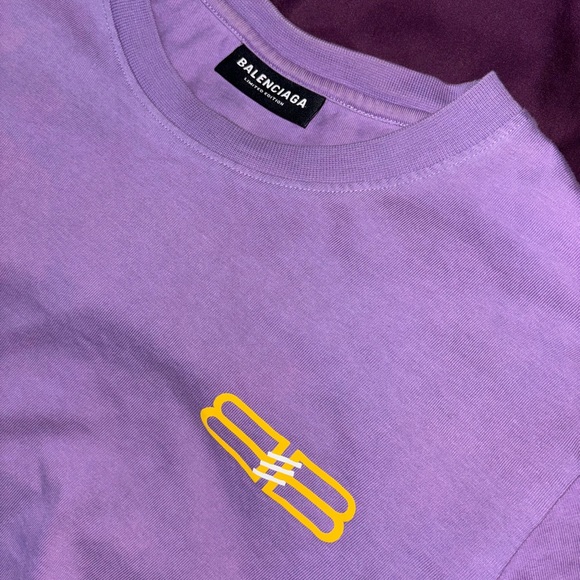 💜 BALENCIAGA Limited Edition Graphic Tee - Picture 7 of 8